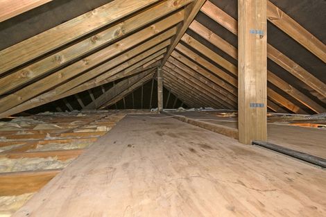 Photo of property in 96 Pitt Avenue, Clendon Park, Auckland, 2103