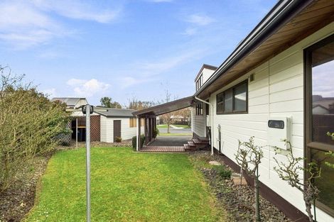 Photo of property in 29 Marlowe Drive, Leamington, Cambridge, 3432