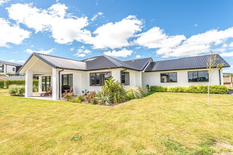 Photo of property in 36 Tirimoana Place, Otamatea, Whanganui, 4501