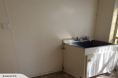 Photo of property in 25 Fillis Street, New Plymouth, 4310