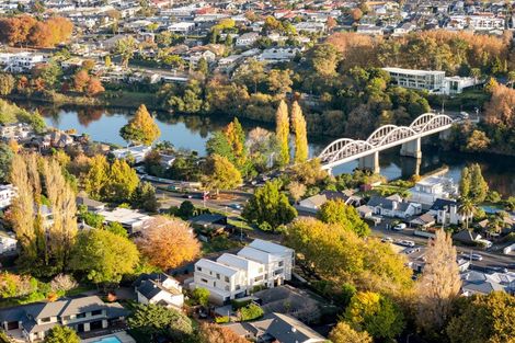 Photo of property in 3/2 Woodstock Road, Fairfield, Hamilton, 3214