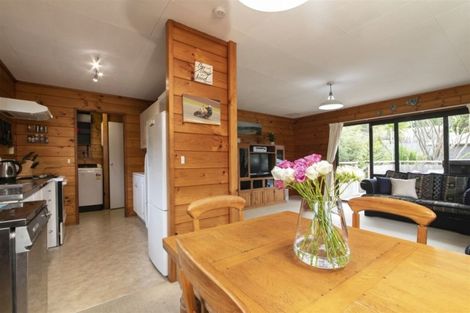 Photo of property in 1/8 Fitzwilliam Drive, Torbay, Auckland, 0630