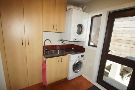 Photo of property in 7b Toledo Place, Mount Pleasant, Christchurch, 8081