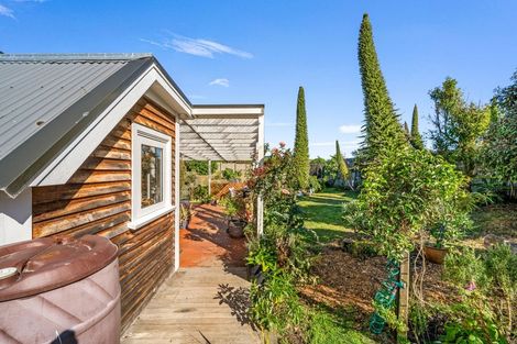 Photo of property in 911 Harington Point Road, Harington Point, Dunedin, 9077