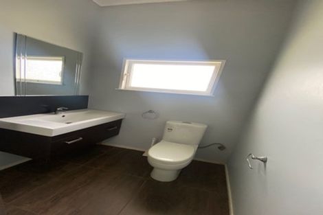 Photo of property in 64 Huia Road, Papatoetoe, Auckland, 2025