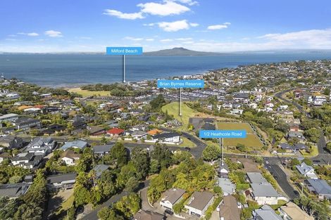 Photo of property in 1/2 Heathcote Road, Castor Bay, Auckland, 0620