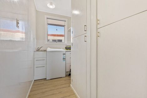 Photo of property in 16 Annandale Street, Lynmouth, New Plymouth, 4310