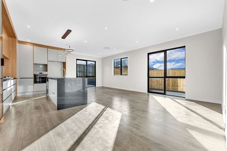 Photo of property in 23 Glenaray Crescent, Wanaka, 9305