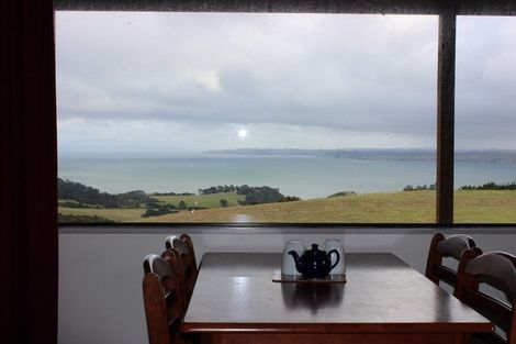 Photo of property in 986 Tinopai Road, Tinopai, Matakohe, 0593