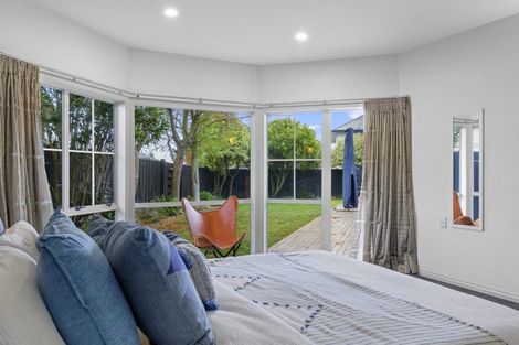 Photo of property in 22 Millcroft Place, Parklands, Christchurch, 8083