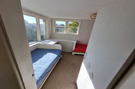 Photo of property in 512 Featherston Street, Roslyn, Palmerston North, 4414