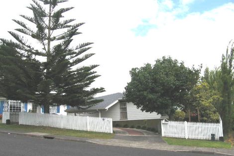 Photo of property in 92 Lynn Road, Bayview, Auckland, 0629