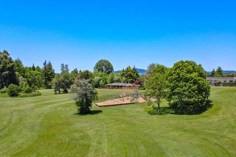 Photo of property in 1 Kamahi Place, Pukehangi, Rotorua, 3015