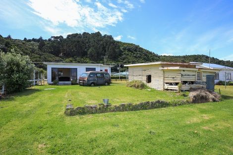 Photo of property in 713 Thames Coast Road, Tapu, Thames, 3575