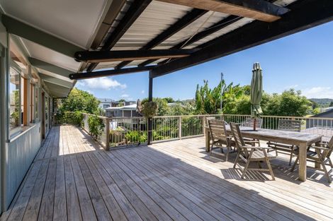 Photo of property in 12 Park Drive, Raglan, 3225