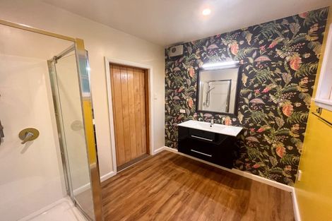 Photo of property in 18 Bridle Path Road, Heathcote Valley, Christchurch, 8022