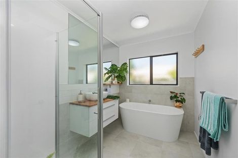 Photo of property in 28a Tarata Street, Matua, Tauranga, 3110