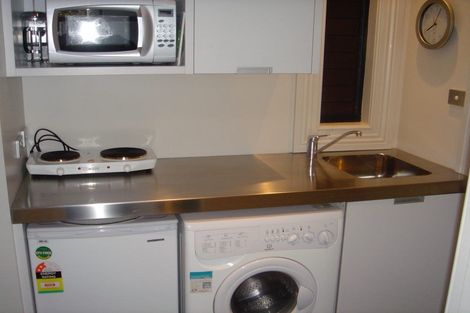 Photo of property in 32 Franklin Road, Freemans Bay, Auckland, 1011