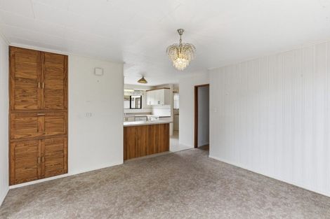 Photo of property in 27 Brandon Street, Otaki, 5512