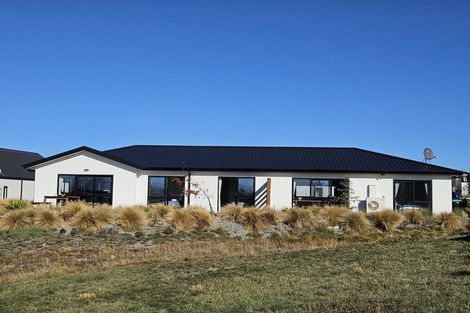 Photo of property in 1 Edwards Lane, Lake Tekapo, 7999