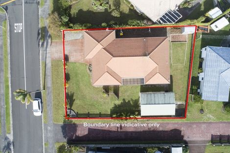 Photo of property in 1 Lakeside Drive, Orewa, 0931