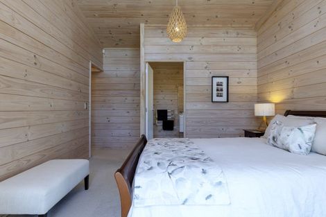 Photo of property in 2 Paulines Way, Wharewaka, Taupo, 3330