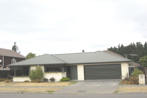 Photo of property in 496 Bower Avenue, Parklands, Christchurch, 8083