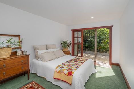 Photo of property in 19 Grange Road, Hahei, Whitianga, 3591