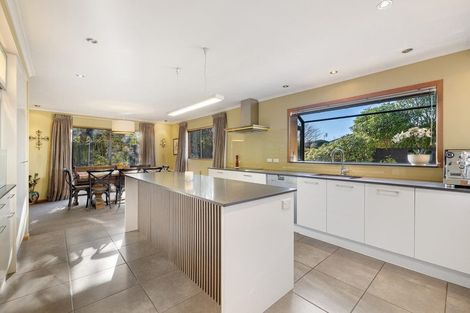 Photo of property in 5b Regency Crescent, Redwood, Christchurch, 8051