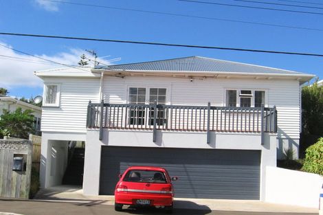 Photo of property in 14 The Quadrant, Miramar, Wellington, 6022