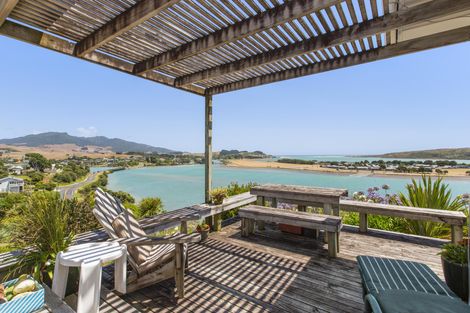 Photo of property in 24 Norrie Avenue, Raglan, 3225