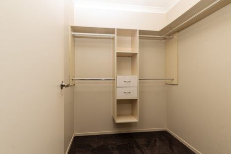 Photo of property in 20 Stamford Crescent, Flat Bush, Auckland, 2019