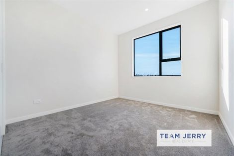 Photo of property in 3 Puihi Crescent, Massey, Auckland, 0614