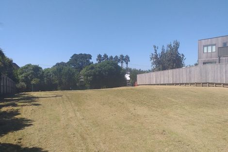 Photo of property in 8 Sandy Cove, Wainui, Gisborne, 4010