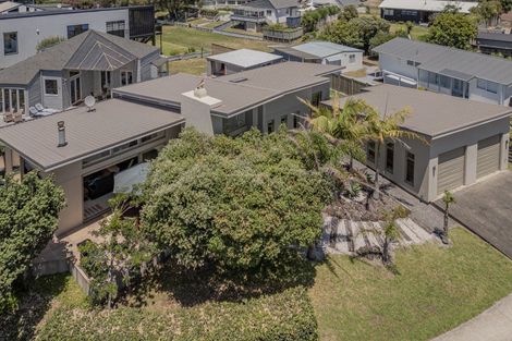 Photo of property in 6 Prescott Place, Pauanui, Hikuai, 3579