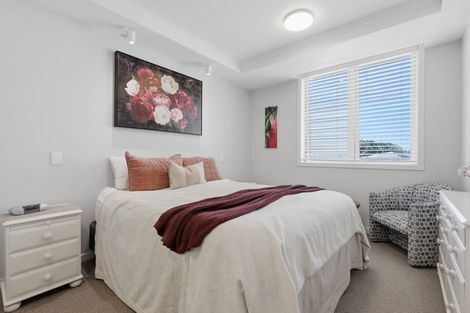 Photo of property in 156 Landmark Terrace, Orewa, 0931