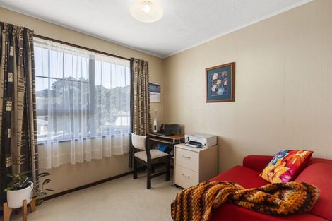 Photo of property in 3 Dart Crescent, Island Bay, Wellington, 6023