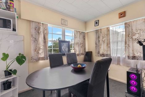 Photo of property in 1/28 Alfriston Road, Manurewa East, Auckland, 2102
