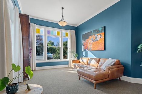 Photo of property in 260-262 High Street North, Carterton, 5713