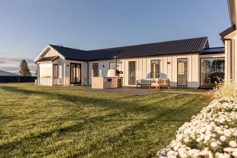 Photo of property in 810 Taumata Road, Omanawa, 3173