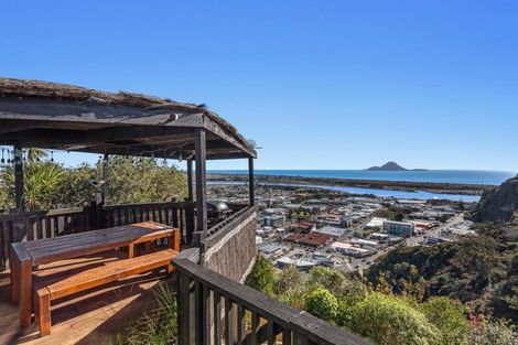 Photo of property in 11 Berg Place, Whakatane, 3120