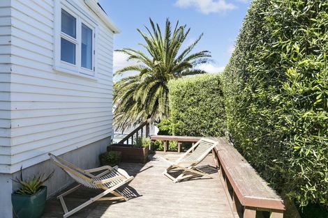 Photo of property in 7a Camperdown Road, Miramar, Wellington, 6022