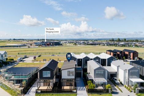 Photo of property in 19 Rehua Way, Papamoa, 3118