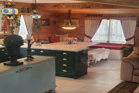 Photo of property in 8 Grants Avenue, Russell, 0202