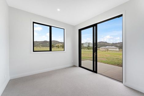 Photo of property in 9 Riverside Way, Clevedon, 2585