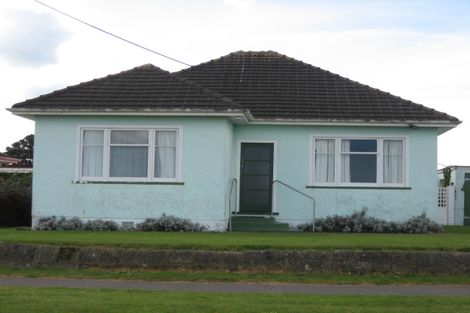 Photo of property in 11a Kowhai Street, Castlecliff, Whanganui, 4501