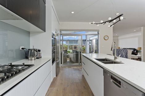 Photo of property in 1 Turutu Place, Long Bay, Auckland, 0630