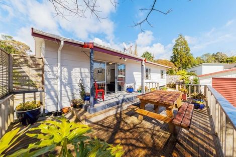 Photo of property in 18 Garton Drive, Massey, Auckland, 0614