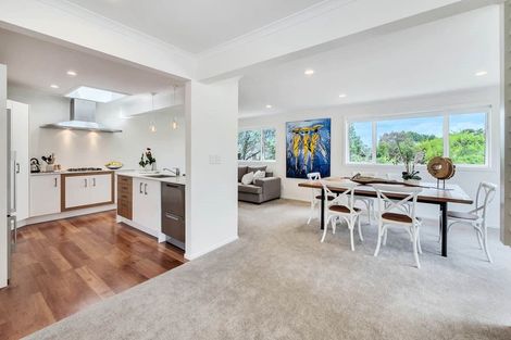 Photo of property in 32k Parr Terrace, Castor Bay, Auckland, 0620