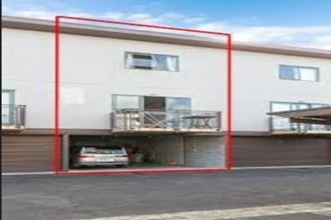 Photo of property in 9/42 Holly Street, Avondale, Auckland, 1026